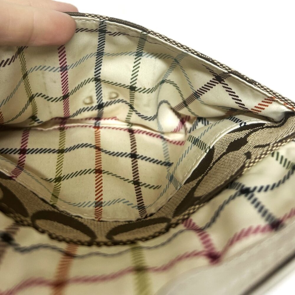COACH wristlet/clutch - Picture 9 of 9